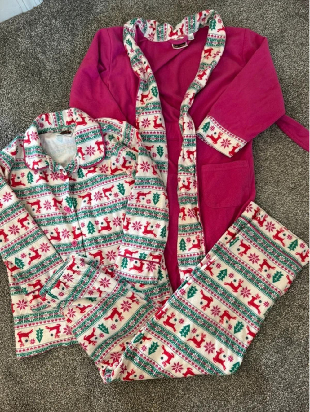 Girl’s two piece pajama set with matching robe pink deer size 5